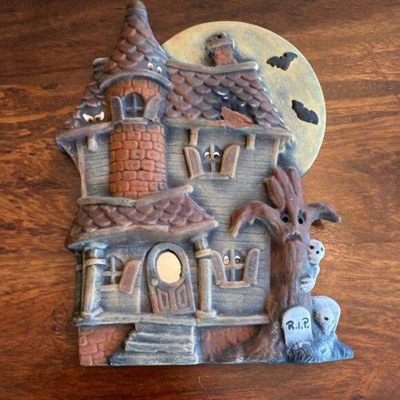 Other - HALLOWEEN Vintage Chalkware Wall Haunted House